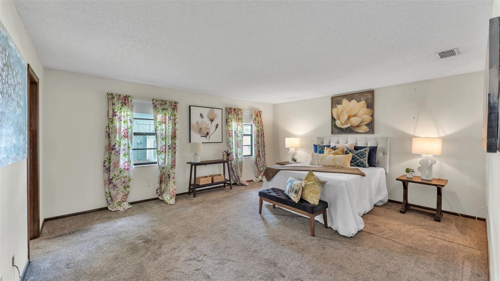 2110 E TIMBERLANE DR, PLANT CITY, FL, 33563