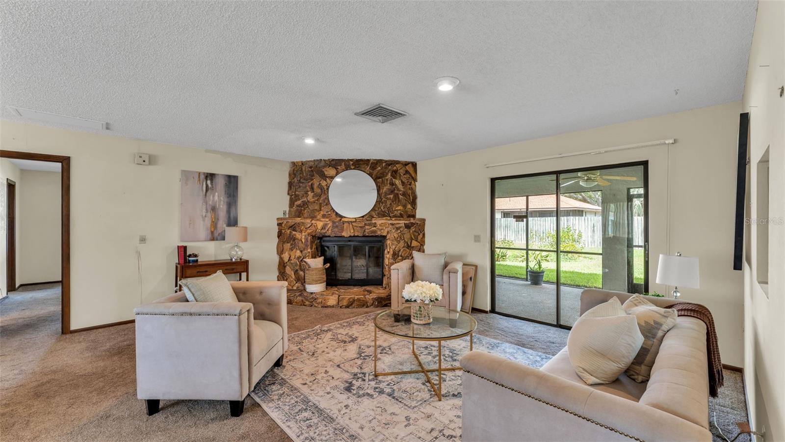 2110 E TIMBERLANE DR, PLANT CITY, FL, 33563