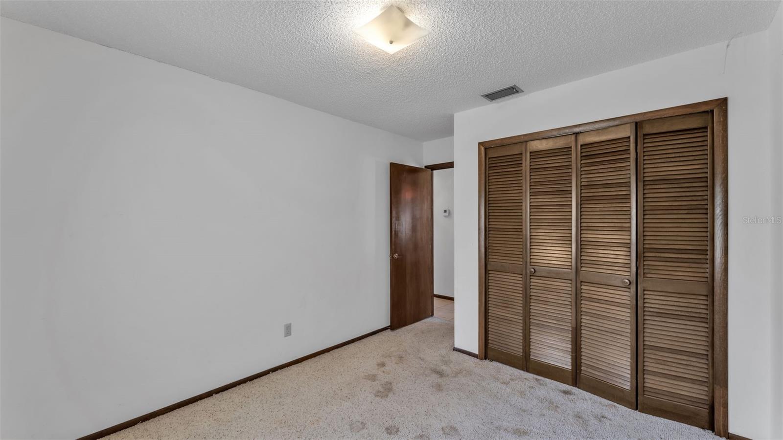 2110 E TIMBERLANE DR, PLANT CITY, FL, 33563