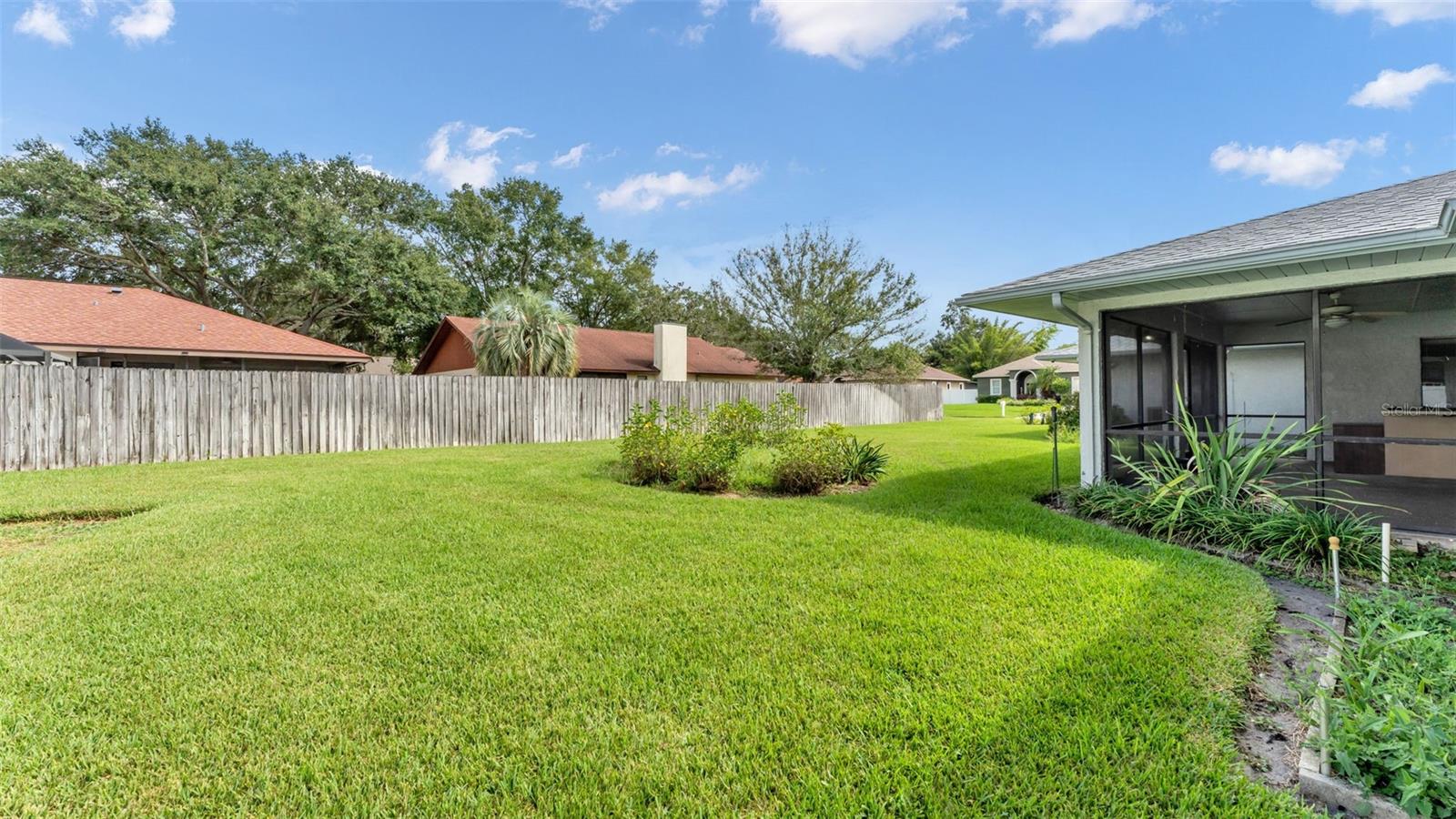 2110 E TIMBERLANE DR, PLANT CITY, FL, 33563