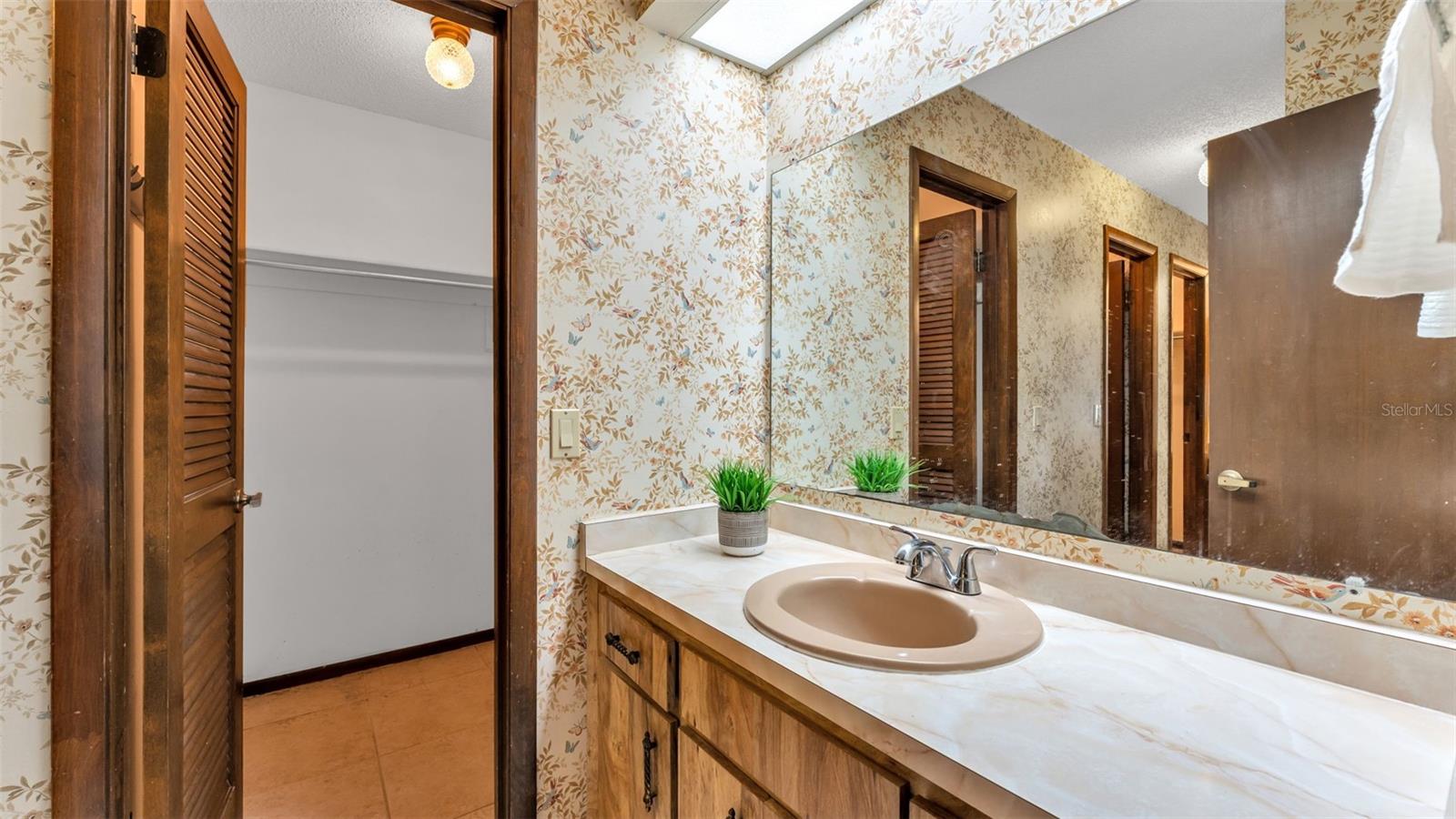 2110 E TIMBERLANE DR, PLANT CITY, FL, 33563