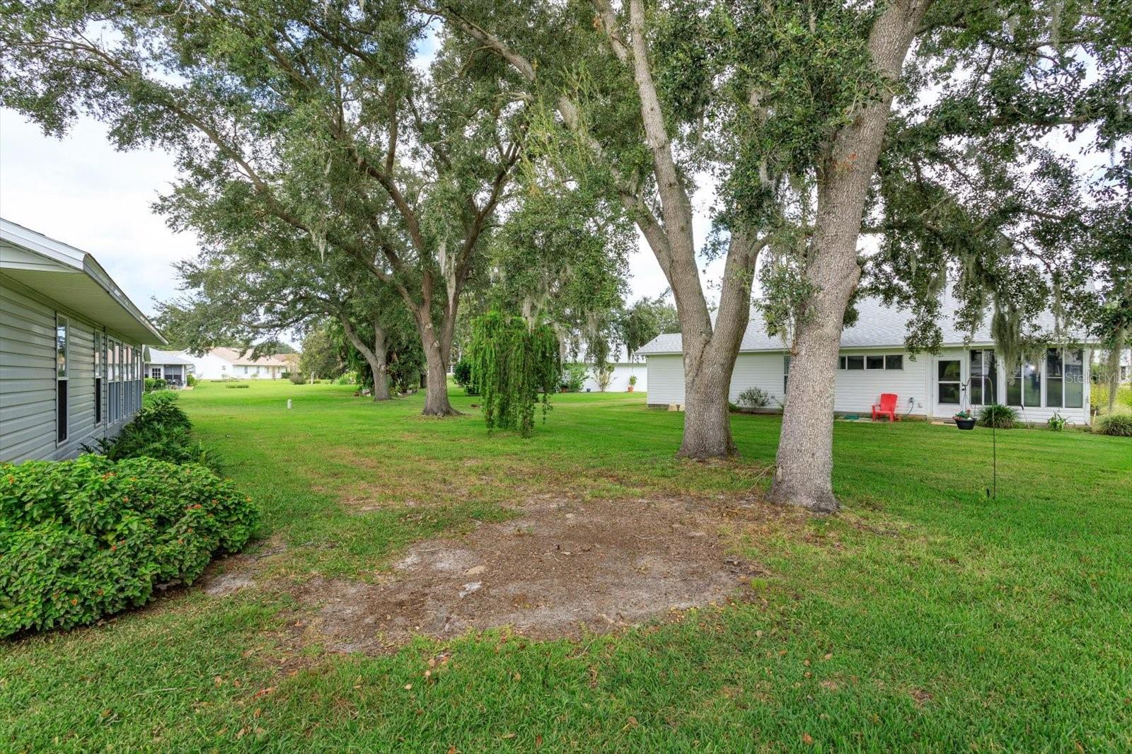 26126 NEWCOMBE CIR, LEESBURG, FL, 34748