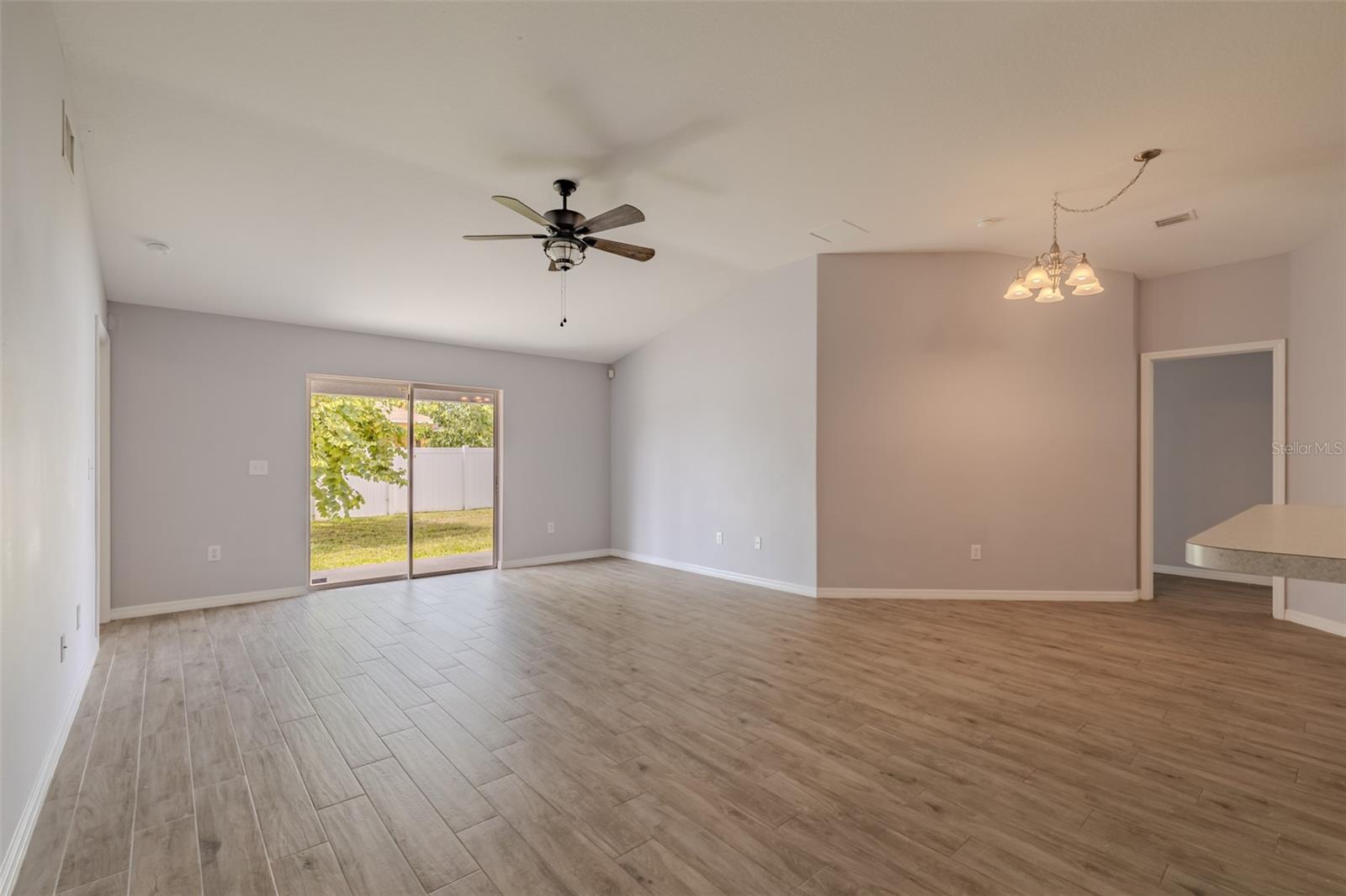 14019 HOLLOW CREST PL, RIVERVIEW, FL, 33579