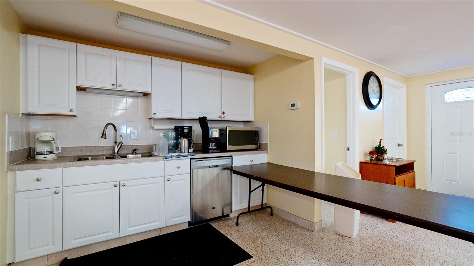 1633 LEISURE DR #M37, BRADENTON, FL, 34207