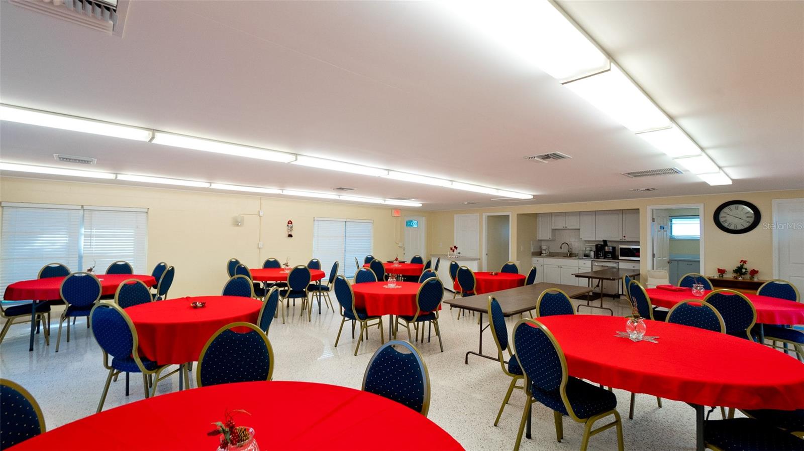 1633 LEISURE DR #M37, BRADENTON, FL, 34207