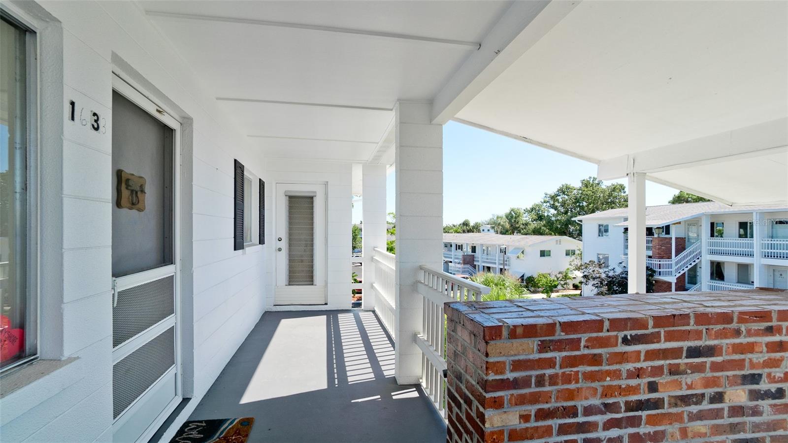 1633 LEISURE DR #M37, BRADENTON, FL, 34207