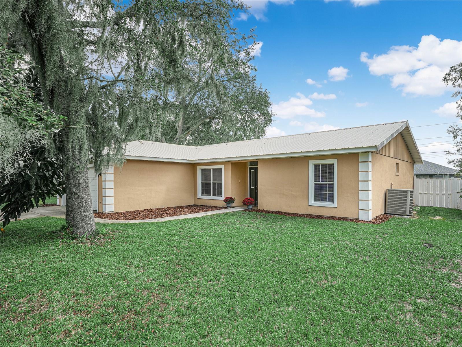 125 S BIGNONIA AVE, POLK CITY, FL, 33868