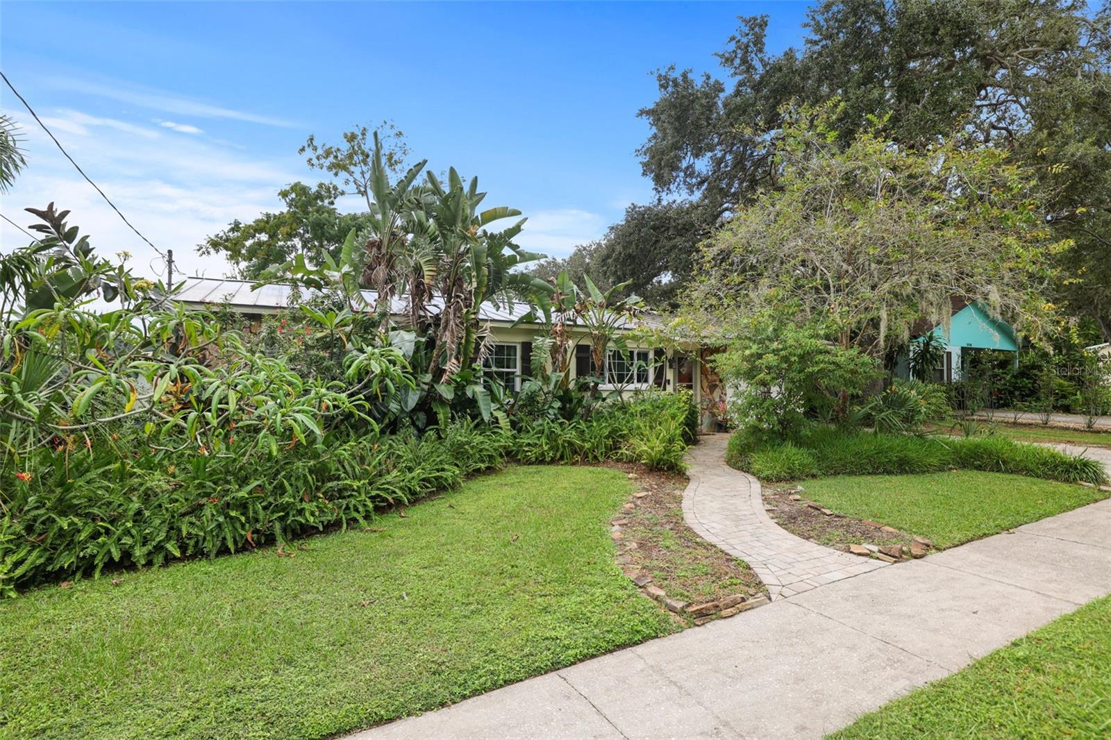 1004 7TH ST S, SAFETY HARBOR, FL, 34695