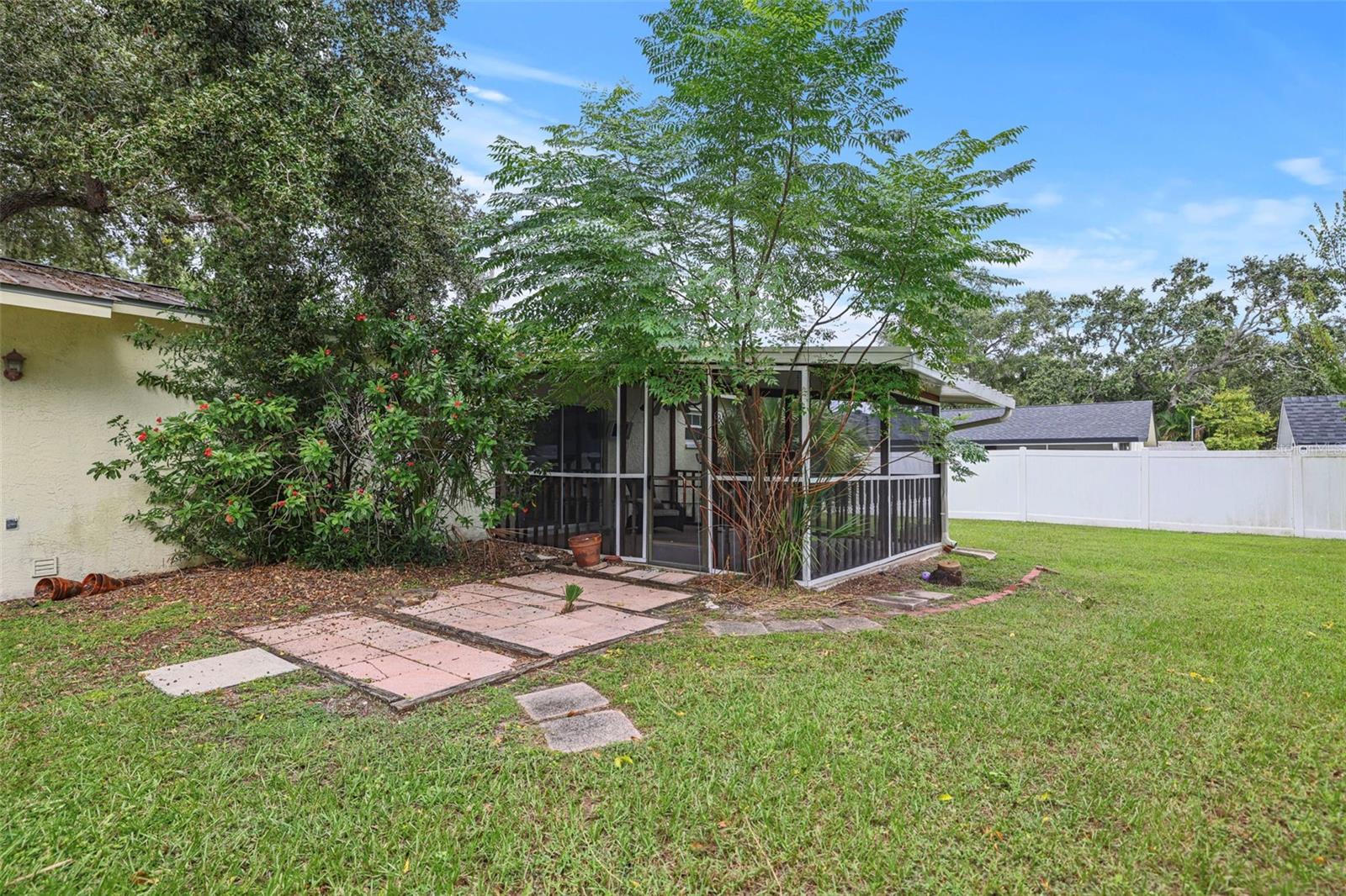1004 7TH ST S, SAFETY HARBOR, FL, 34695