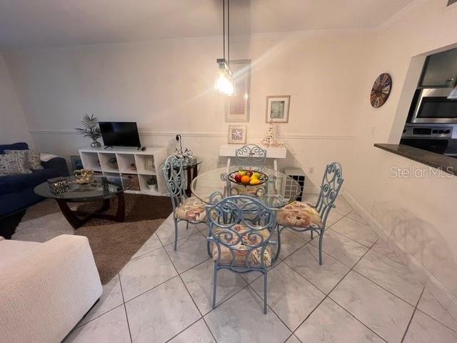 1614 STICKNEY POINT RD #102, SARASOTA, FL, 34231