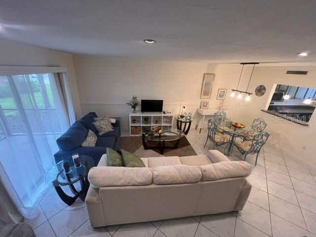 1614 STICKNEY POINT RD #102, SARASOTA, FL, 34231
