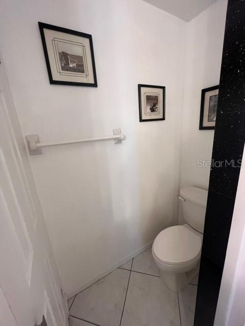 1614 STICKNEY POINT RD #102, SARASOTA, FL, 34231