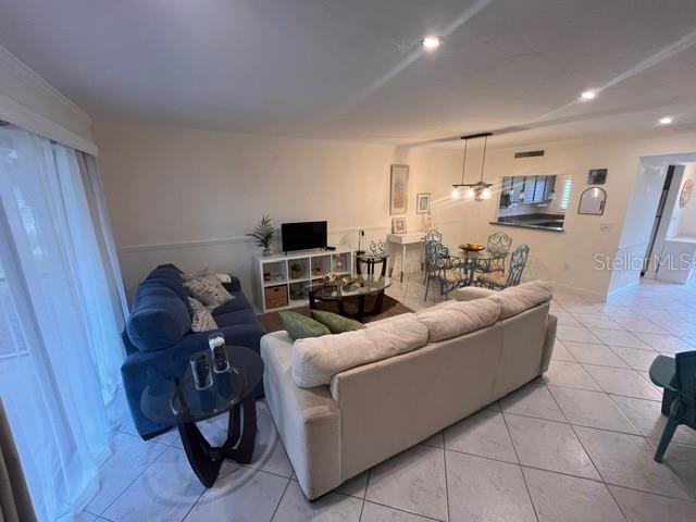 1614 STICKNEY POINT RD #102, SARASOTA, FL, 34231