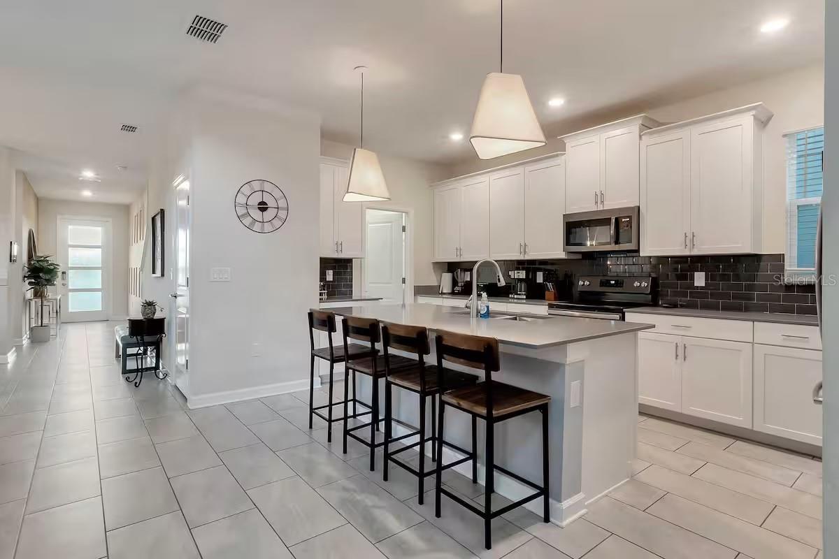 2805 BOOKMARK DR, KISSIMMEE, FL, 34746