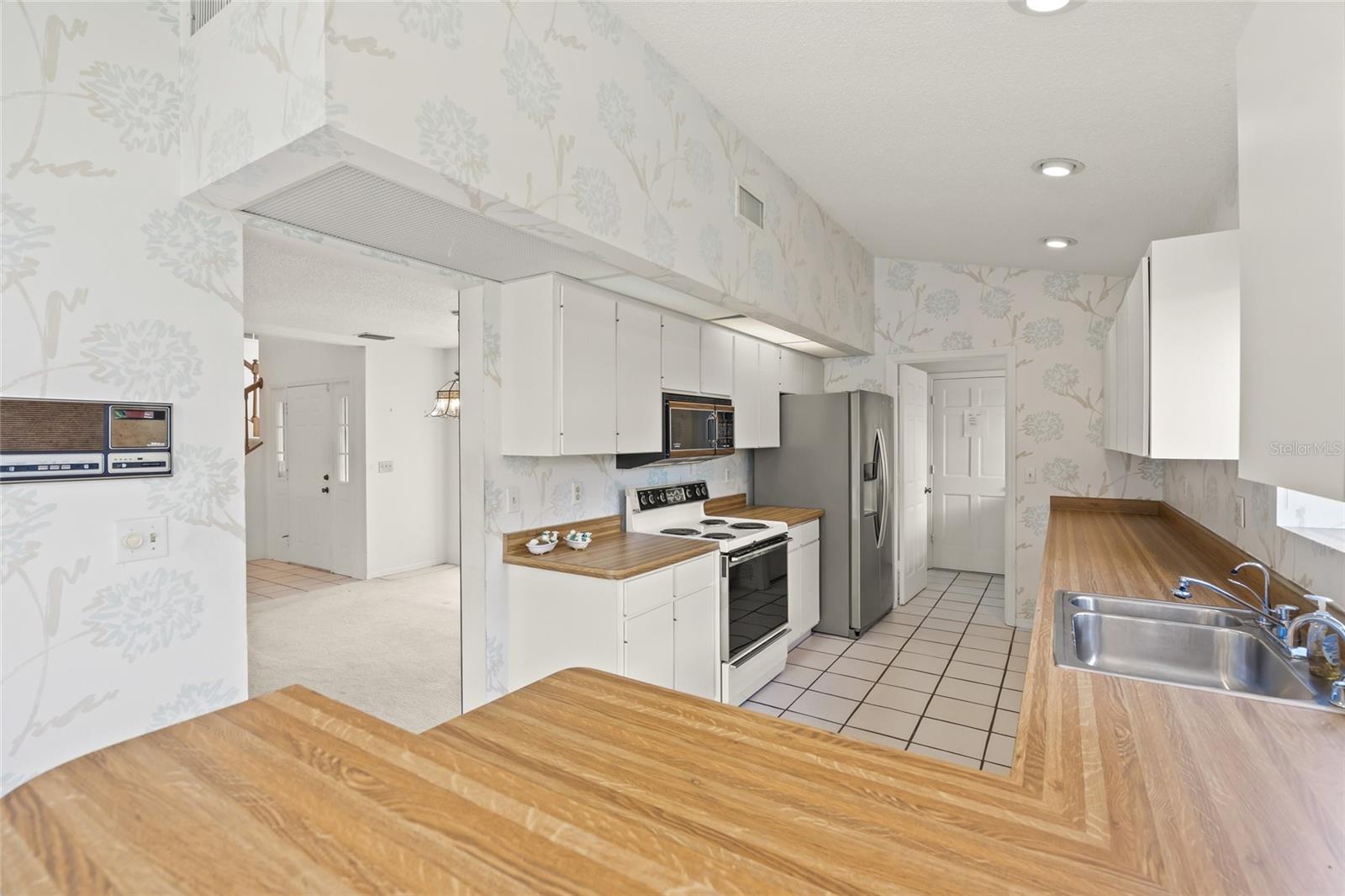 7475 OAK MOSS DR #20, SARASOTA, FL, 34241