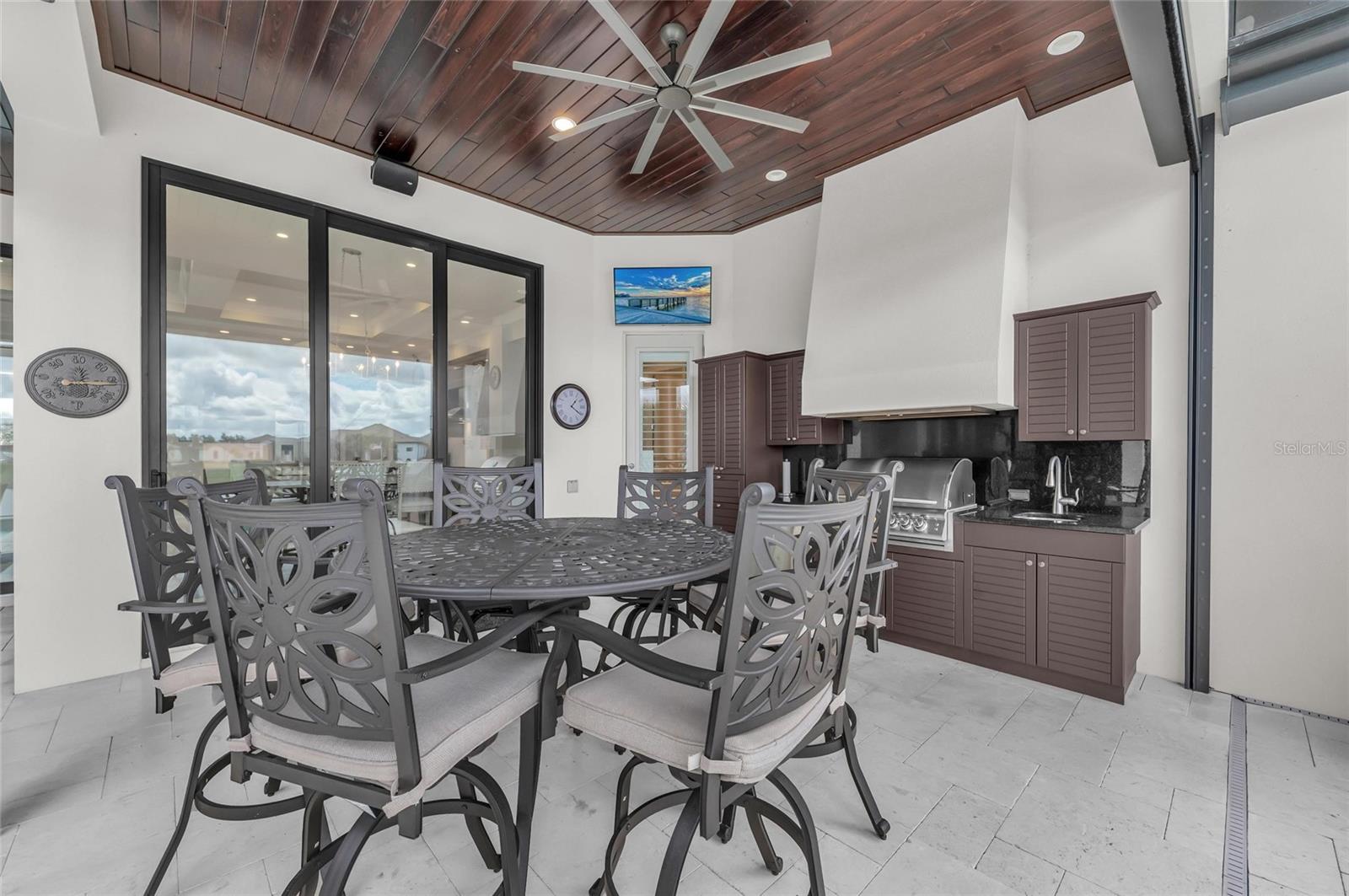 A4667891 Property Photo