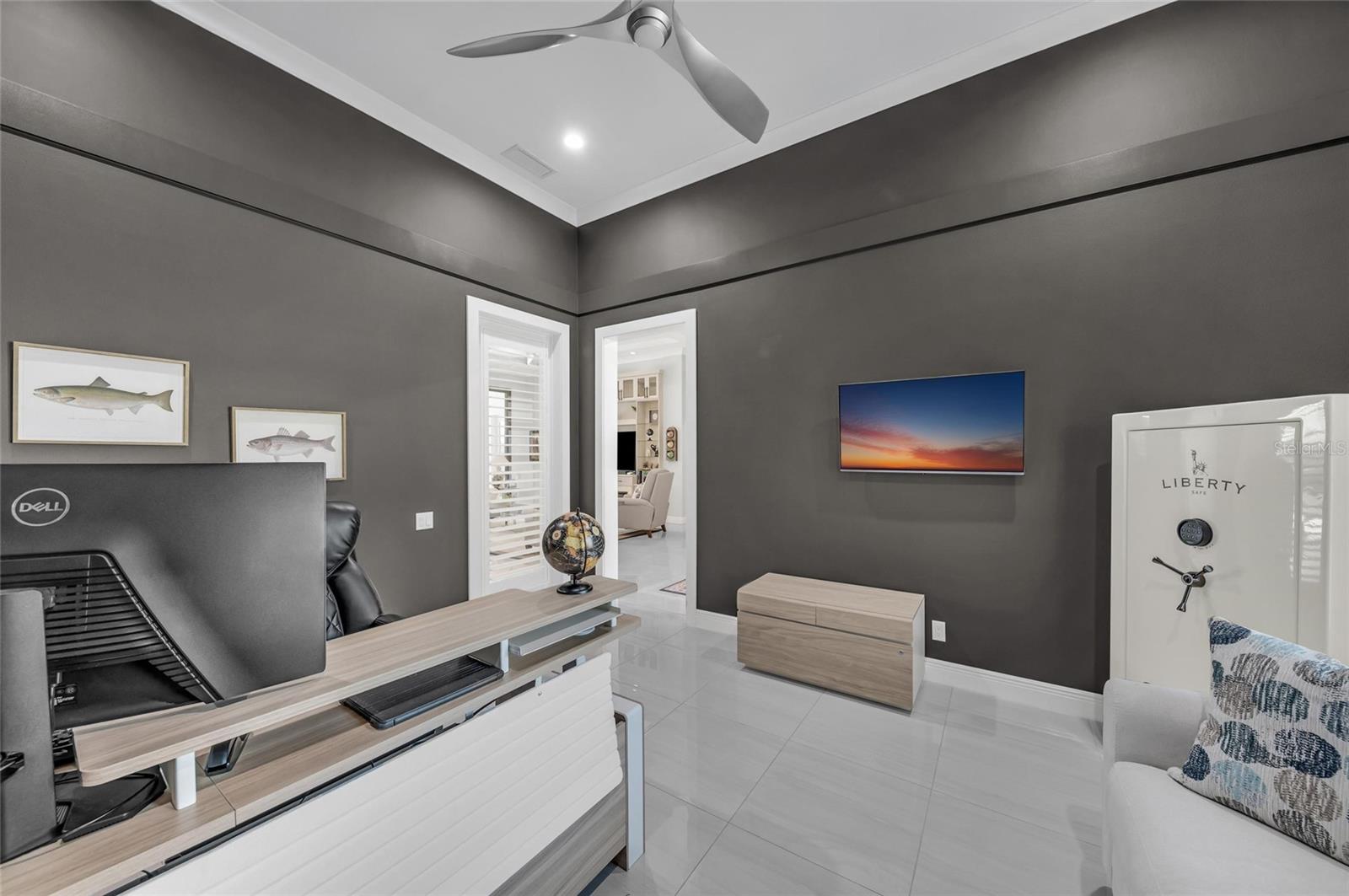 A4667891 Property Photo