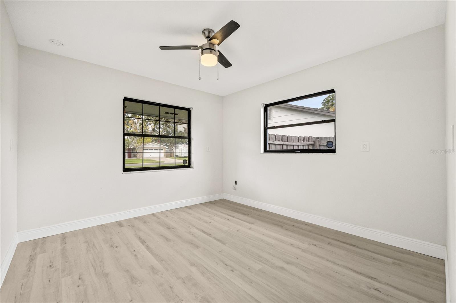 5601 DENVER ST NE, ST PETERSBURG, FL, 33703