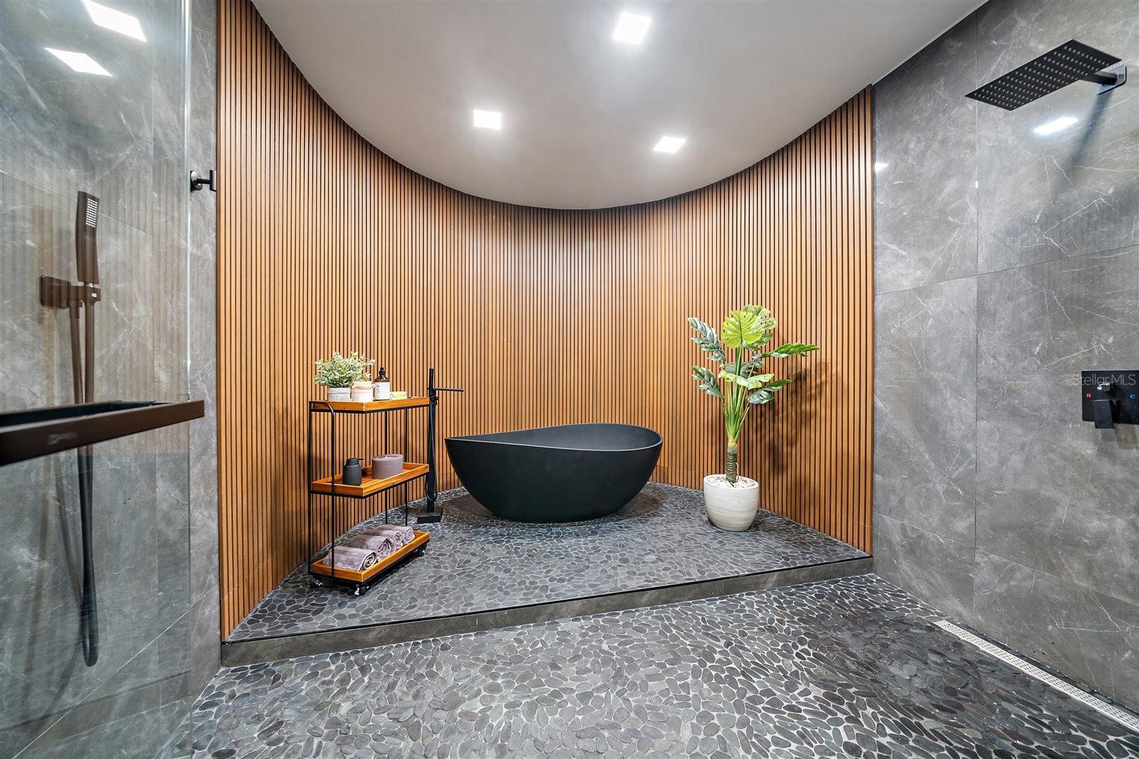 A4667904 Property Photo