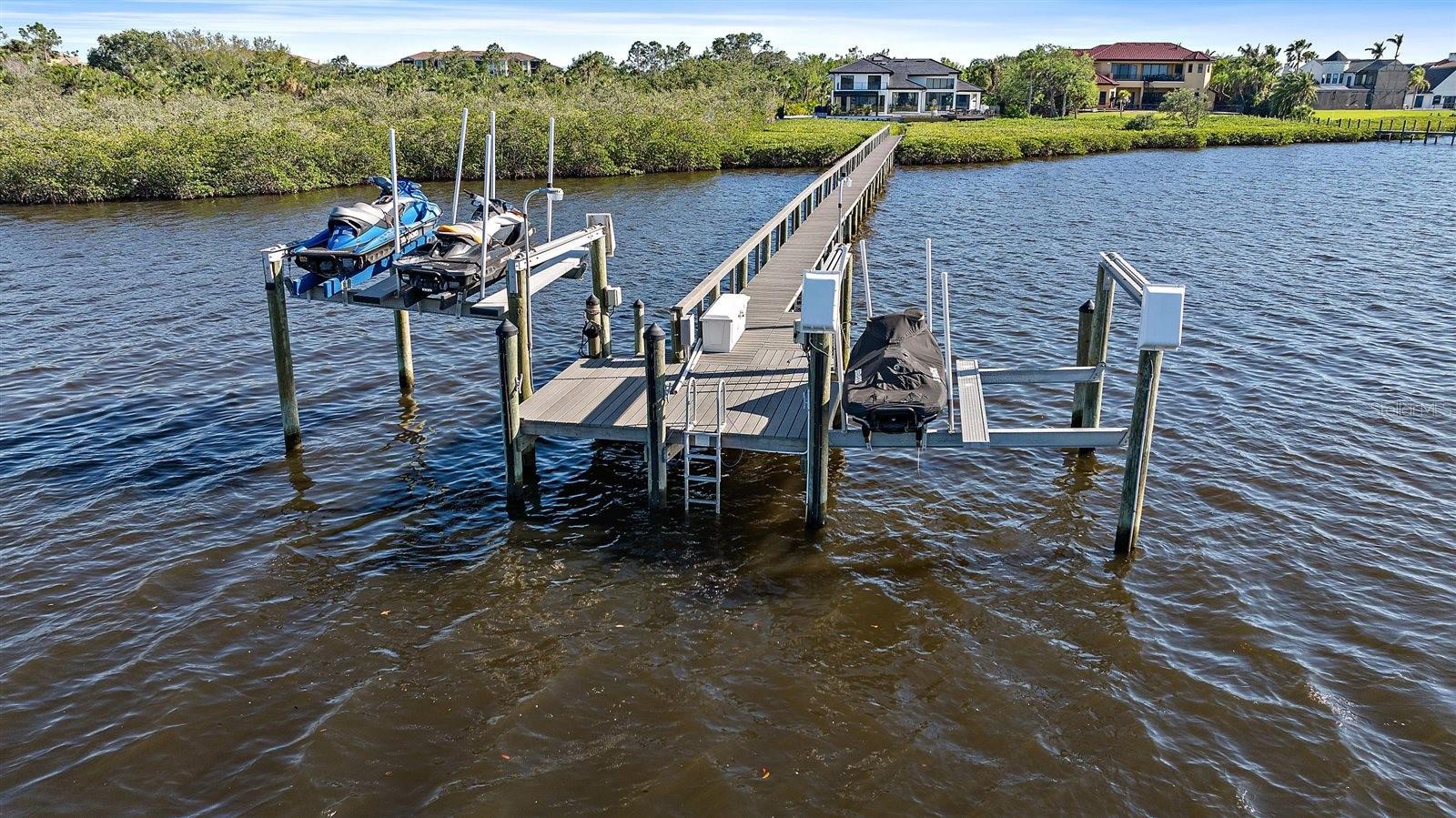 A4667904 Property Photo