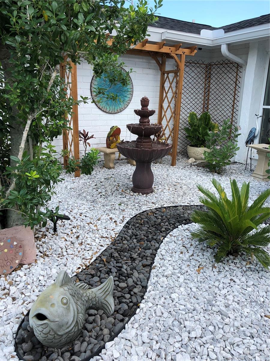 122 ANNAPOLIS LN, ROTONDA WEST, FL, 33947