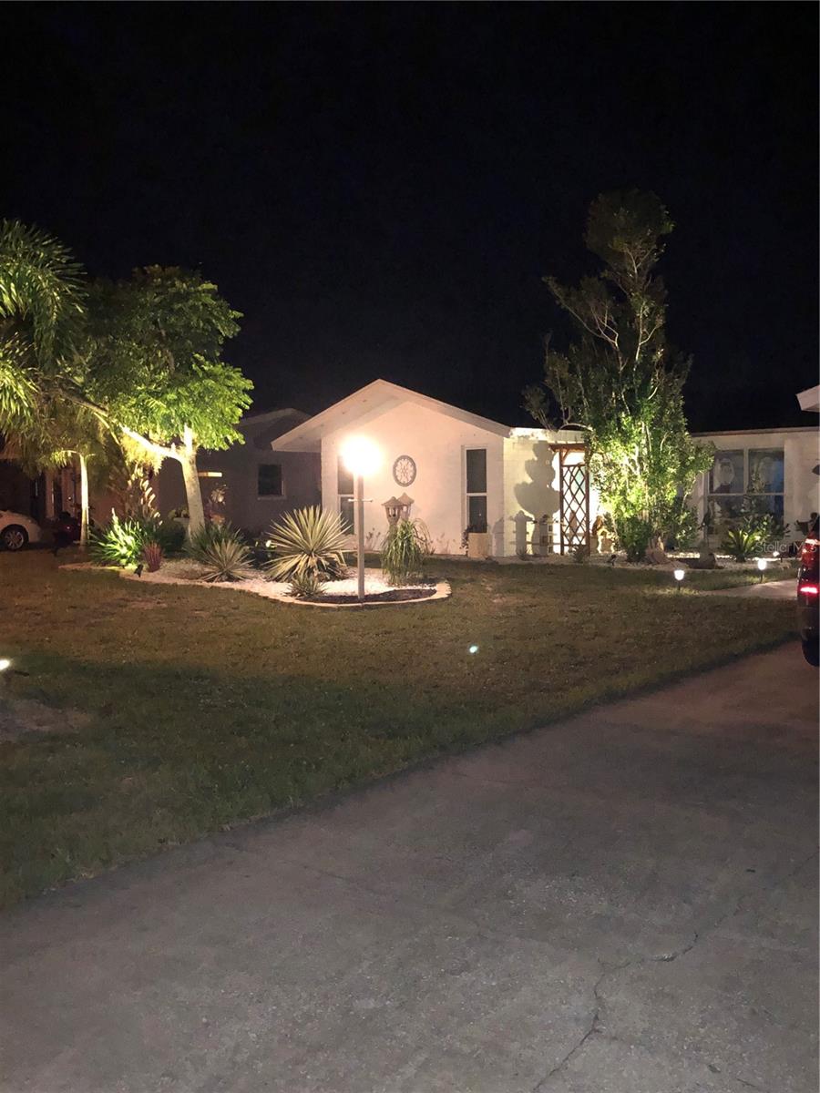 122 ANNAPOLIS LN, ROTONDA WEST, FL, 33947