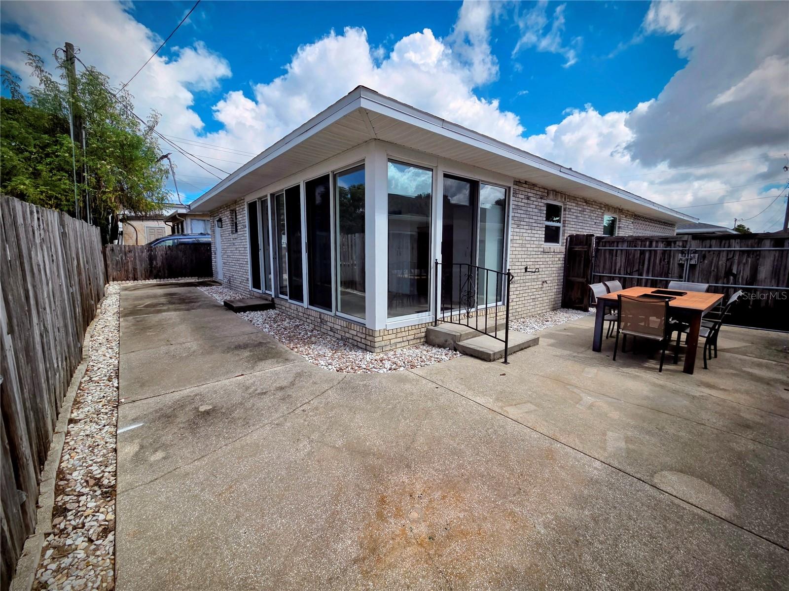 3353 DEXTER SE, WINTER HAVEN, FL, 33884