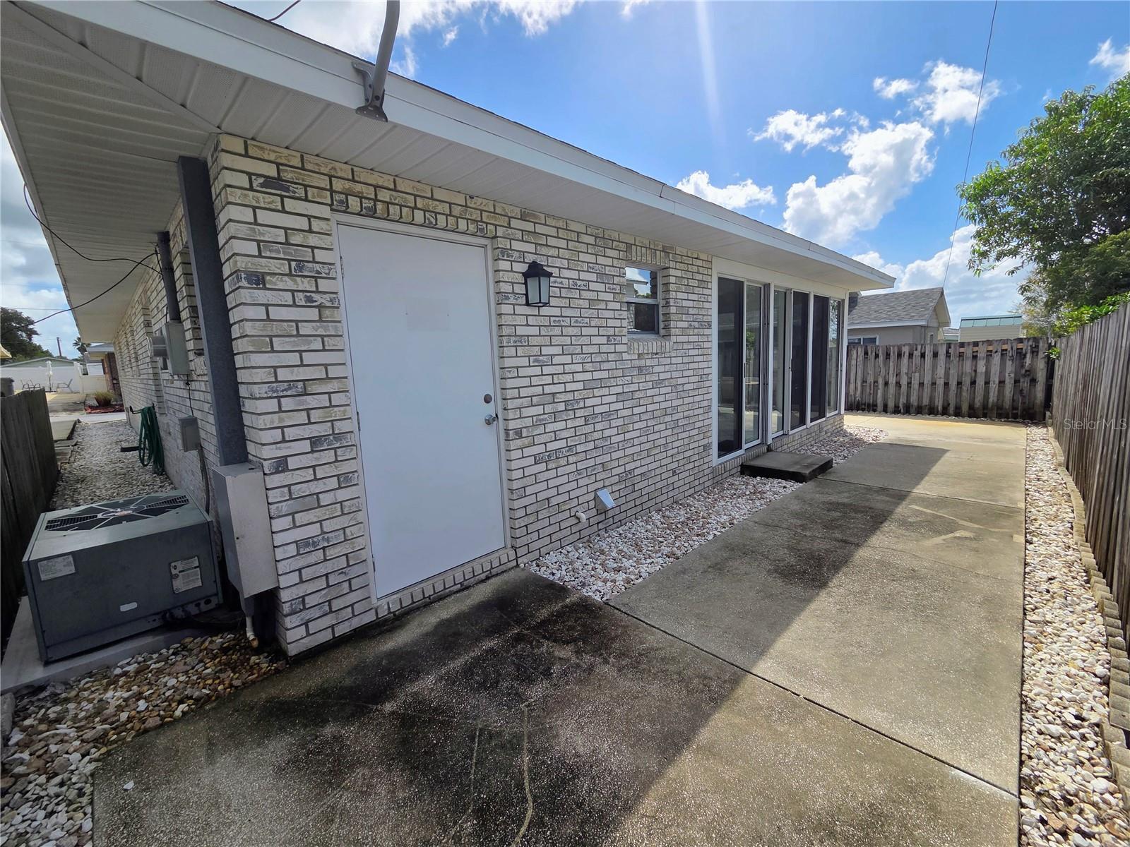 3353 DEXTER SE, WINTER HAVEN, FL, 33884