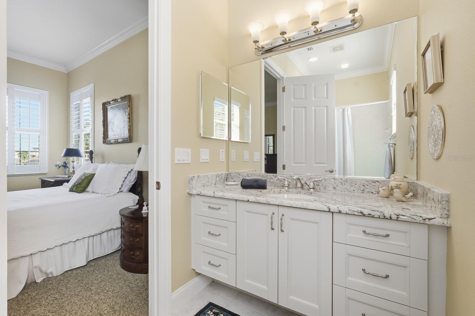 17 LAS PALMAS WAY, PALM COAST, FL, 32137