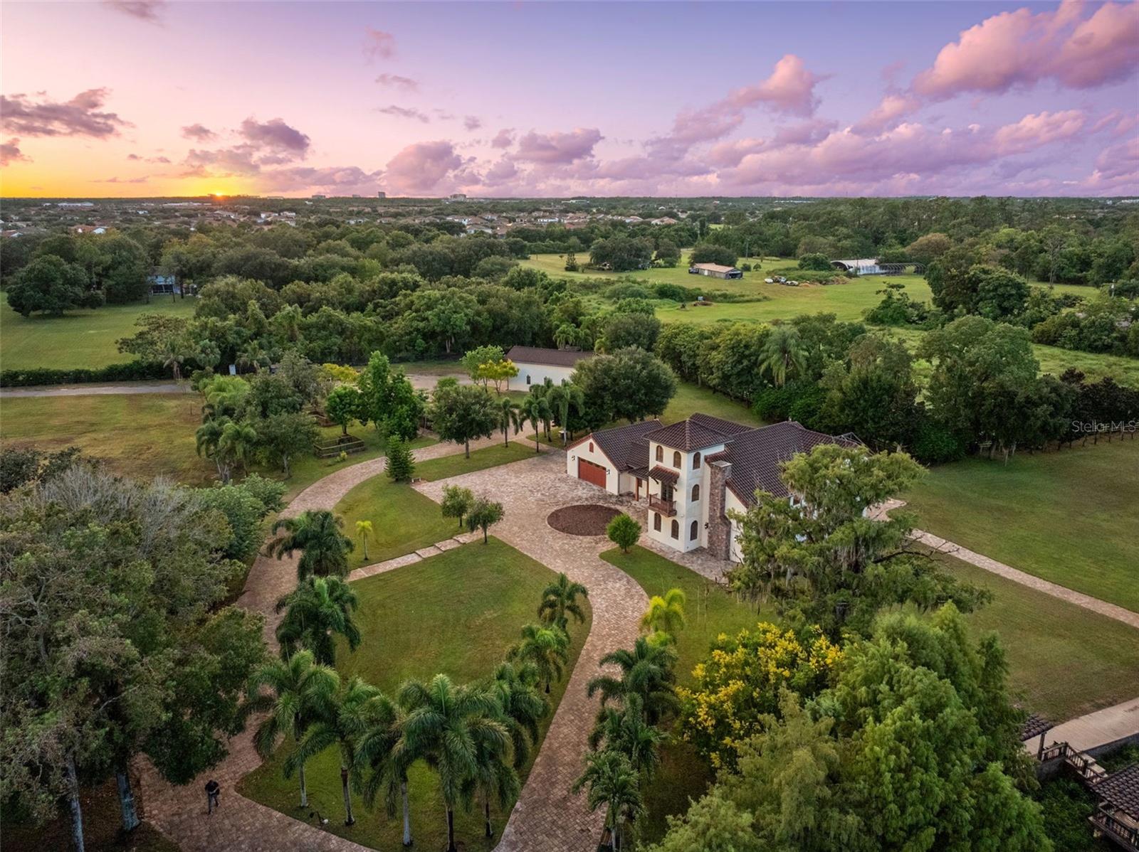 O6351161 Property Photo