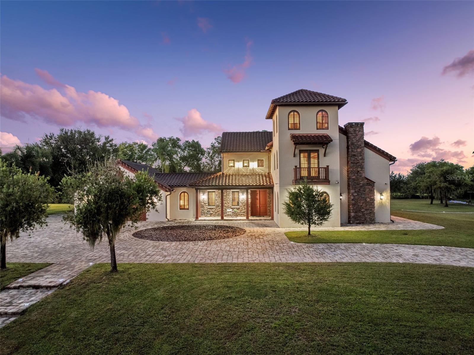 O6351161 Property Photo