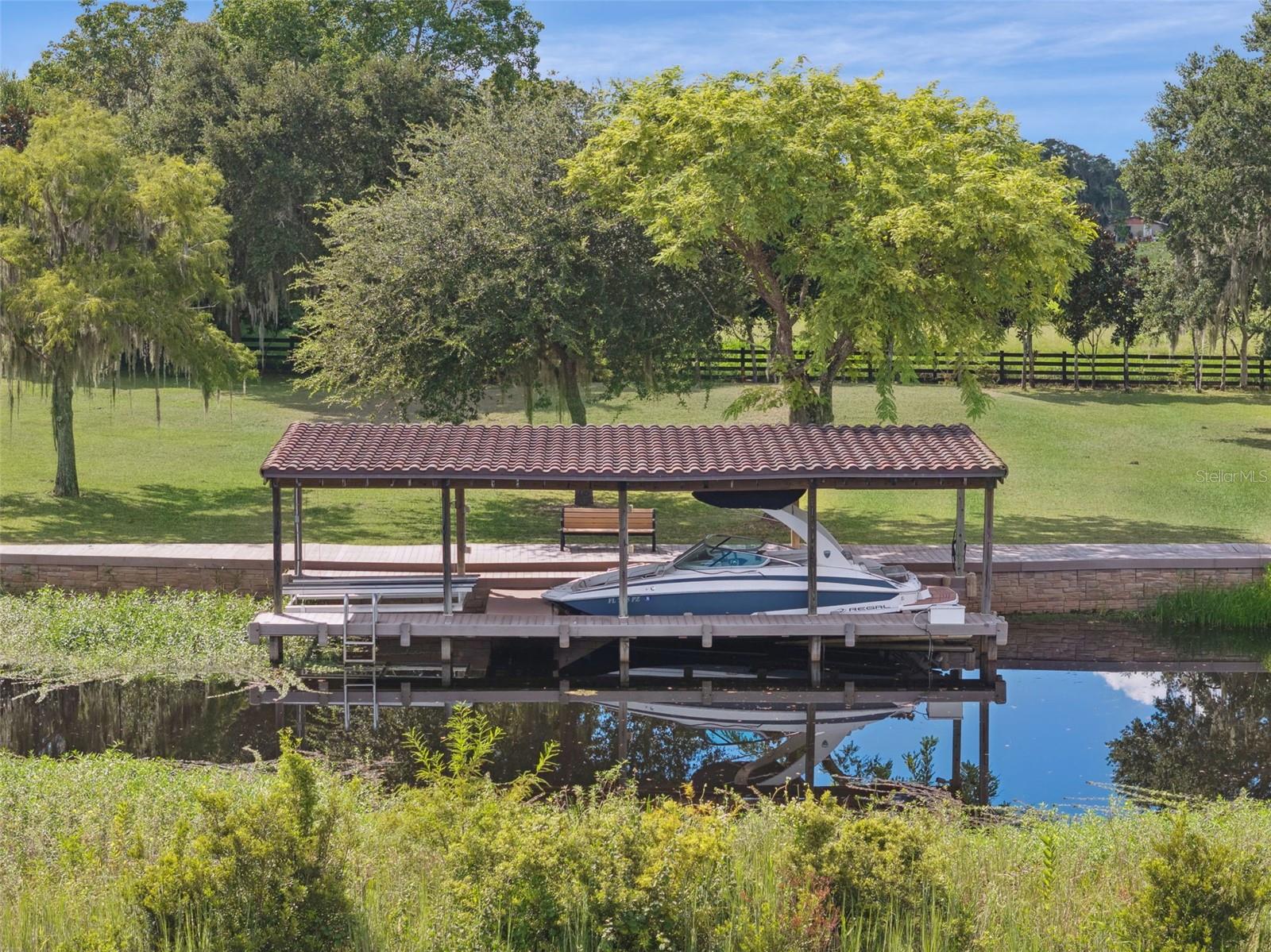 O6351161 Property Photo