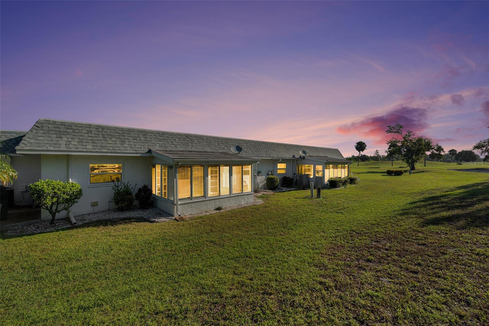 382 CLUB MANOR DR, SUN CITY CENTER, FL, 33573