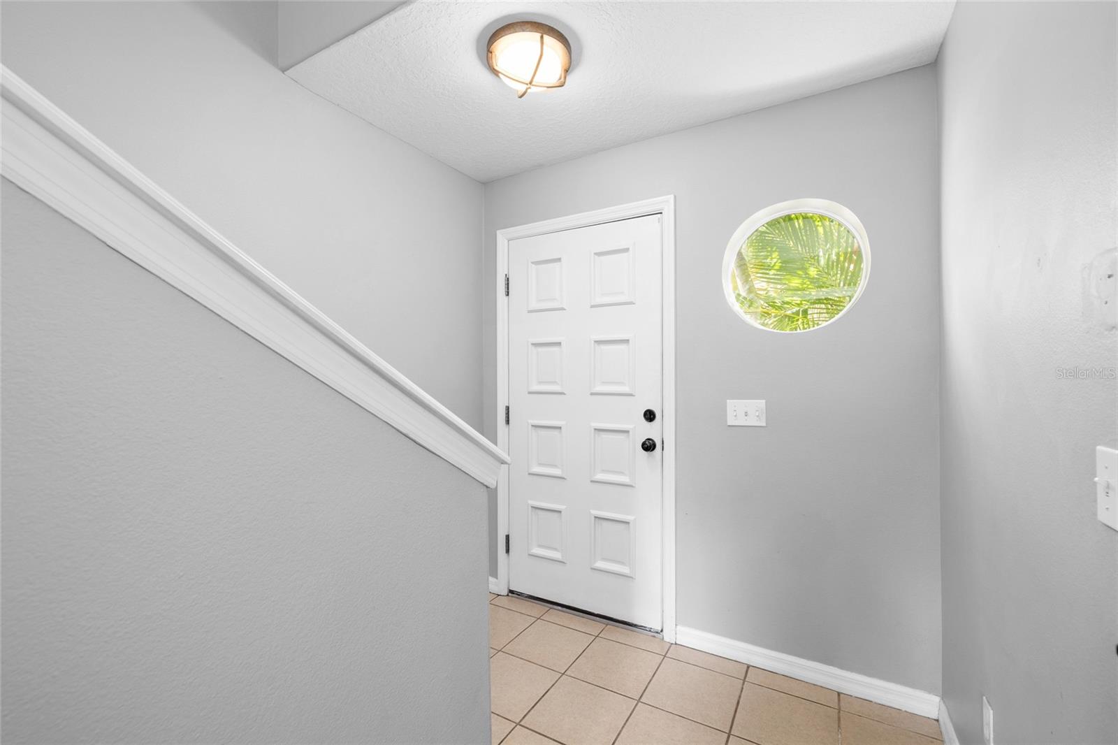 Floor 1: Entrance foyer