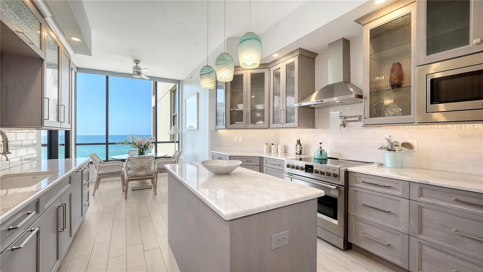 A4667938 Property Photo