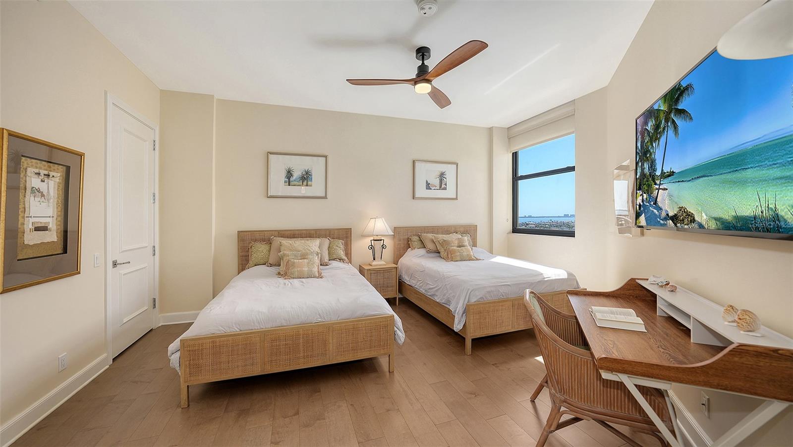 A4667938 Property Photo