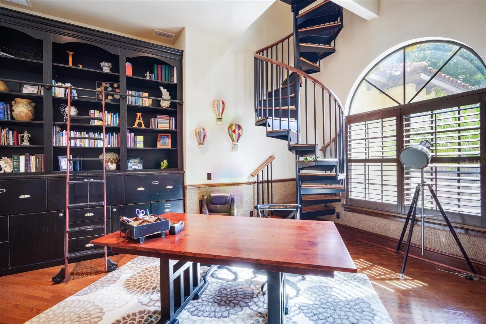 TB8436306 Property Photo