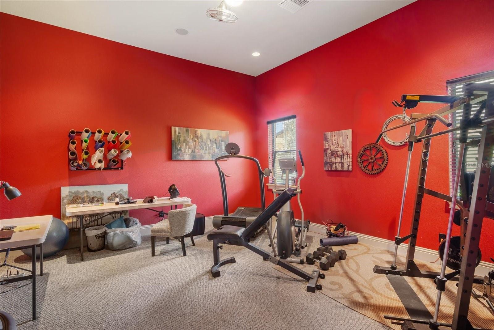 TB8436306 Property Photo