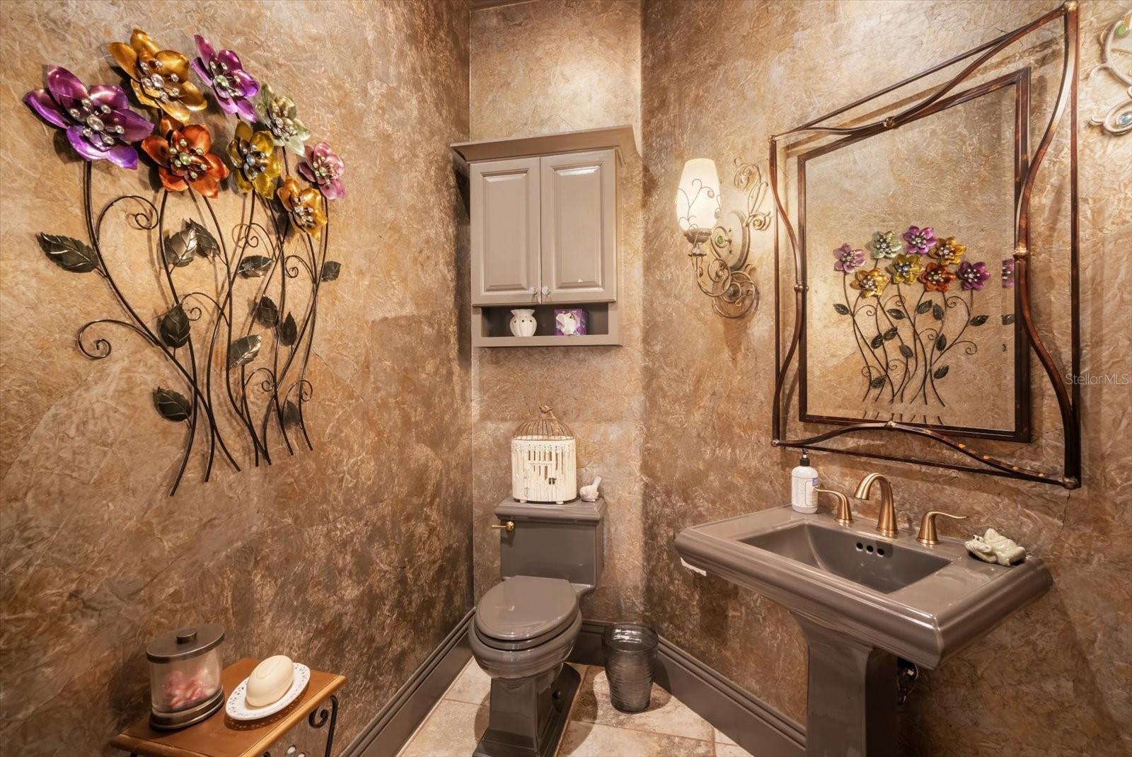 TB8436306 Property Photo