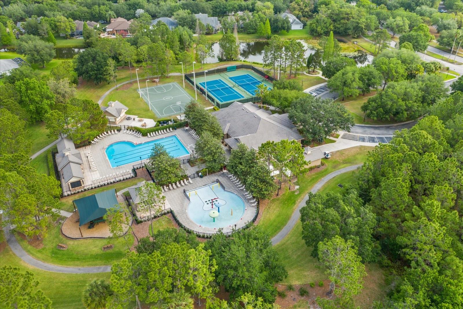 TB8436306 Property Photo