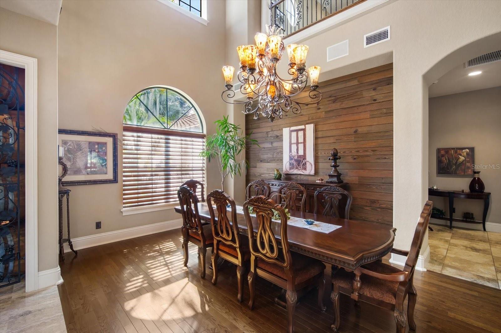 TB8436306 Property Photo