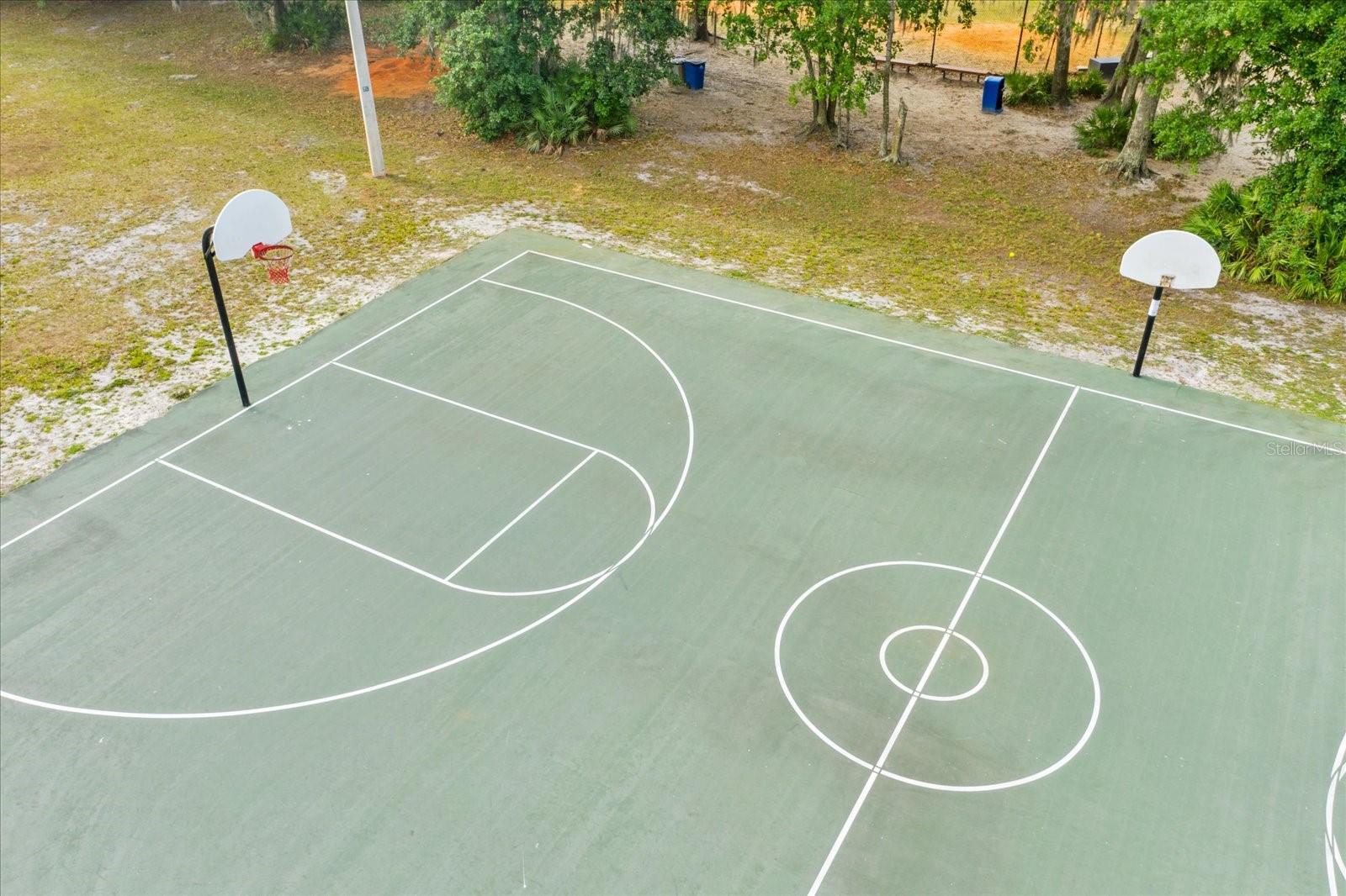 TB8436306 Property Photo