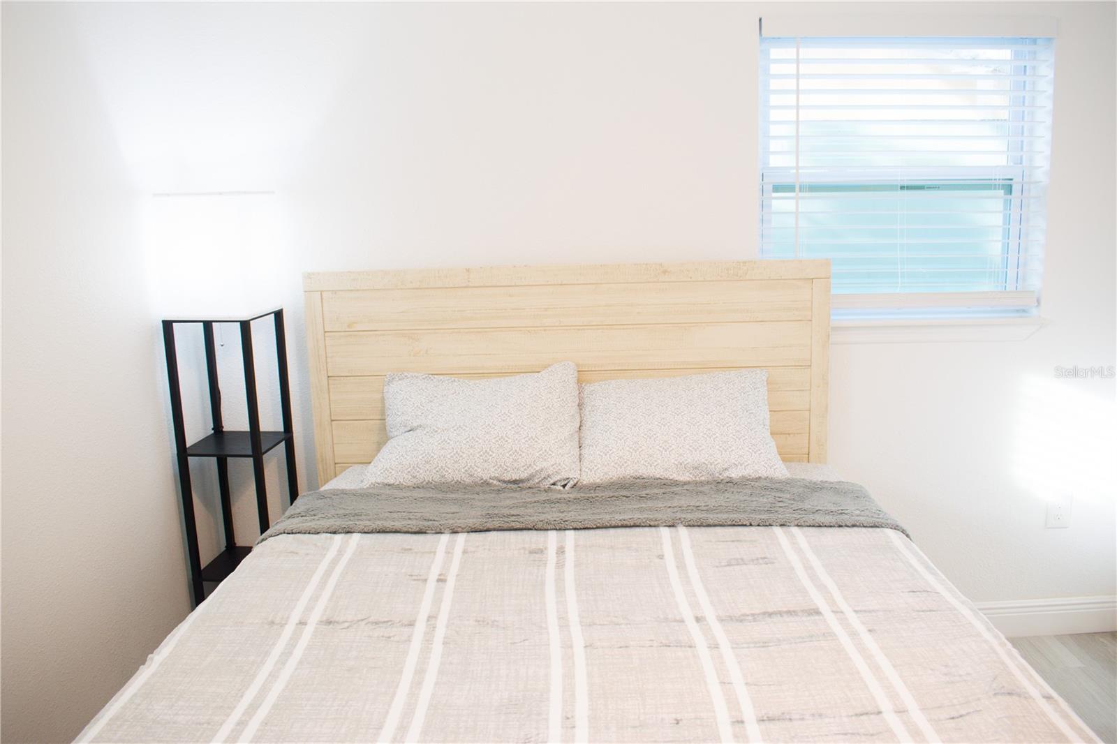 5832 DR MARTIN LUTHER KING JR ST N, ST PETERSBURG, FL, 33703