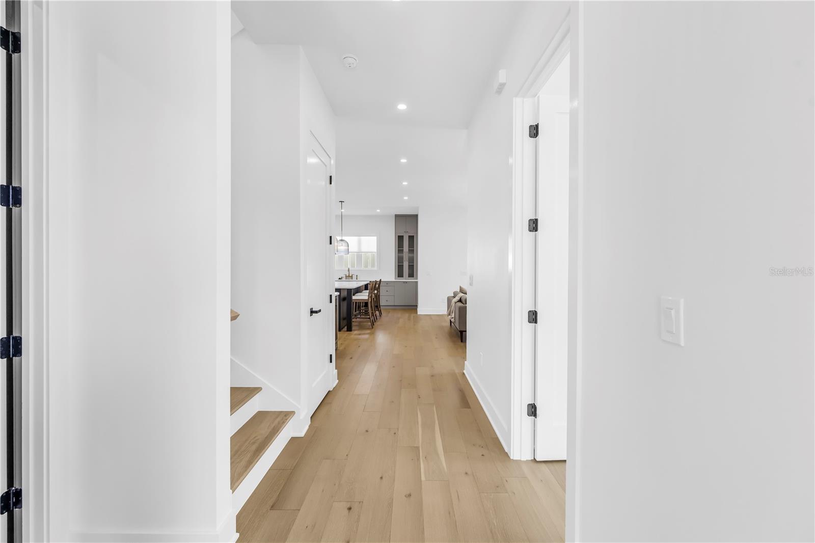 431 36TH AVE N, ST PETERSBURG, FL, 33704