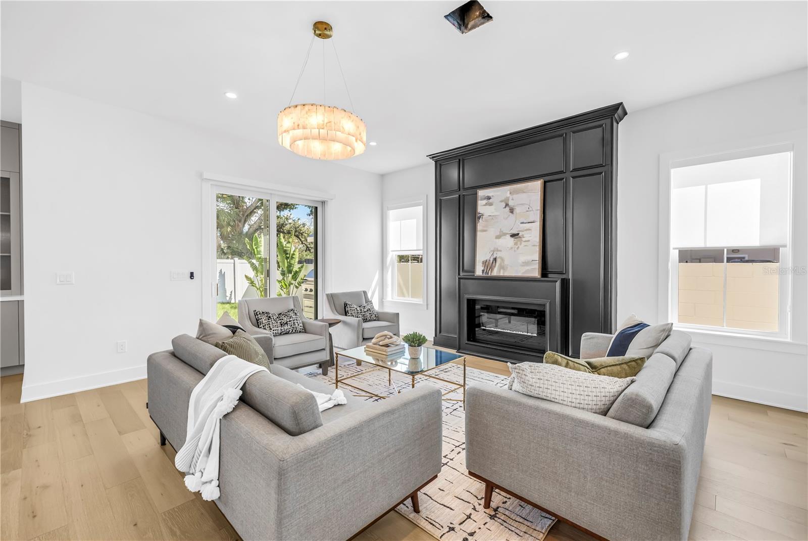 431 36TH AVE N, ST PETERSBURG, FL, 33704