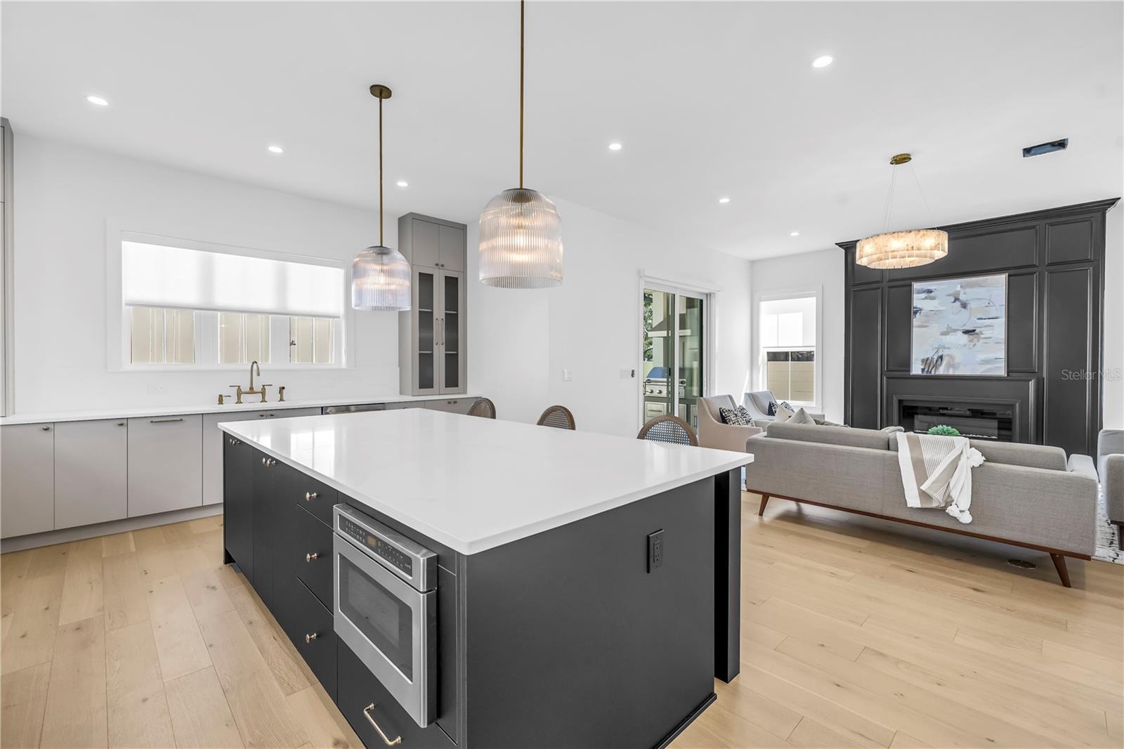 431 36TH AVE N, ST PETERSBURG, FL, 33704