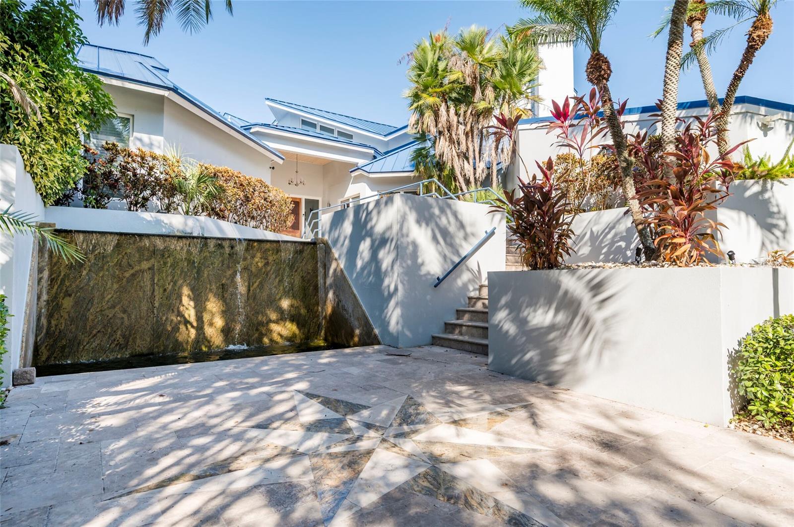 TB8436315 Property Photo