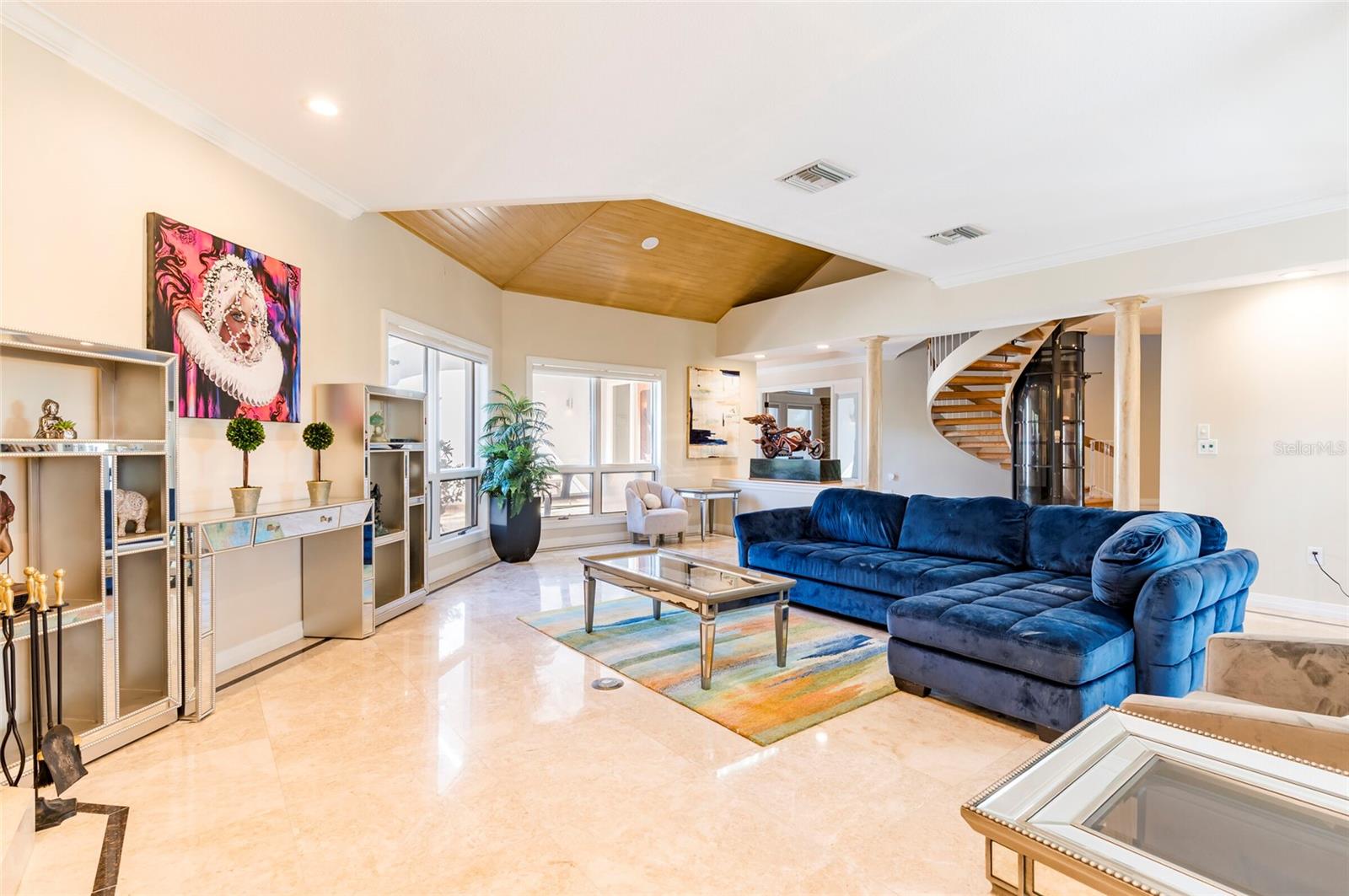 TB8436315 Property Photo