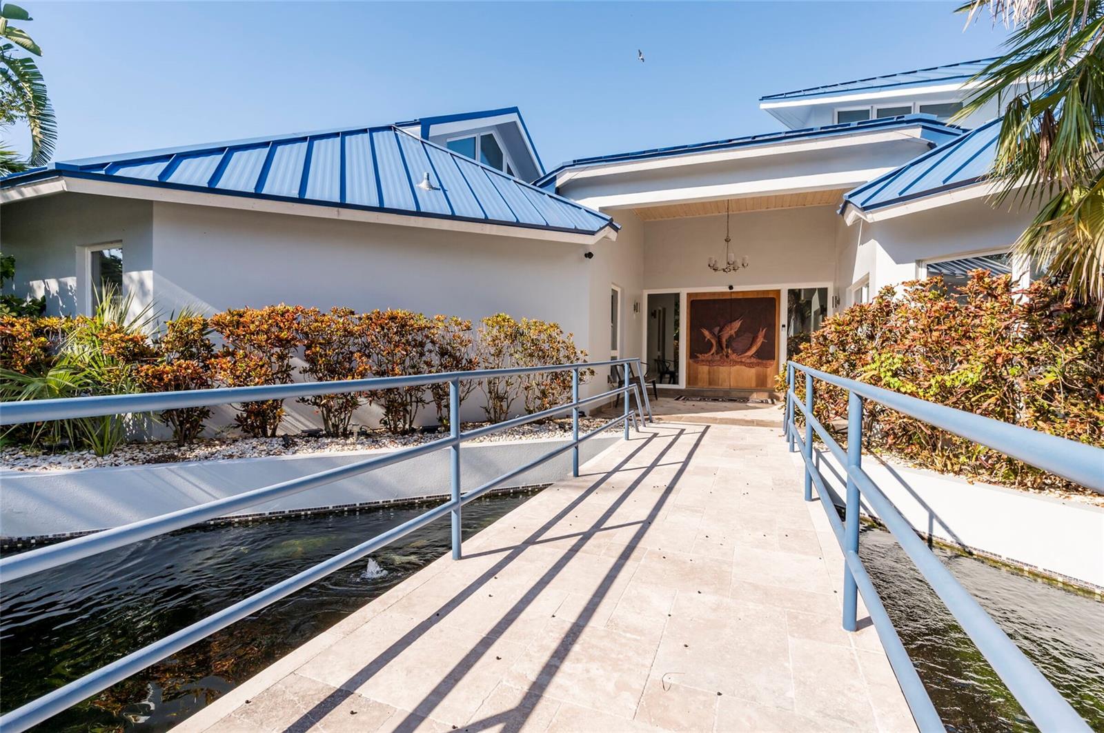 TB8436315 Property Photo