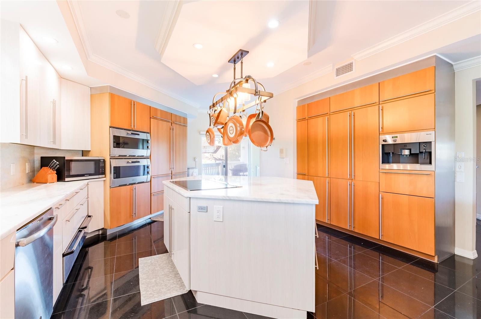 TB8436315 Property Photo